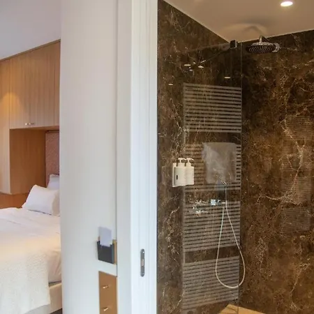 Brin D'azur - Tropez Hotel