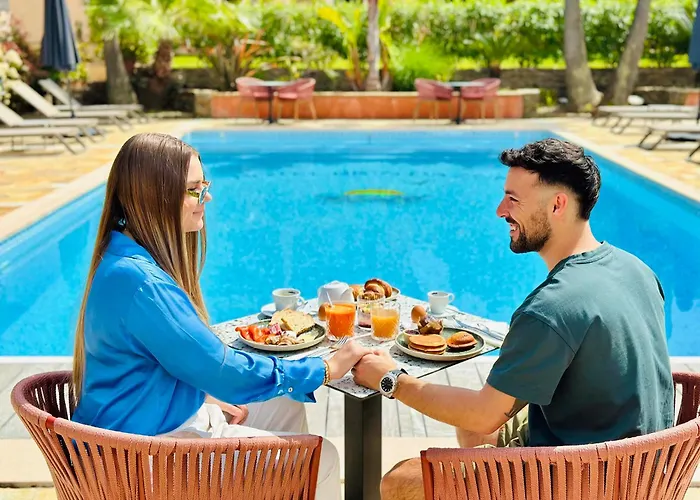 Hotell Brin D'azur - Tropez Saint-Tropez