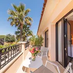 Hotell Brin D'azur - Tropez