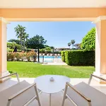 Hotell Brin D'azur - Tropez 4*