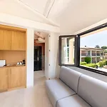 Brin D'azur - Tropez Hotel 4*