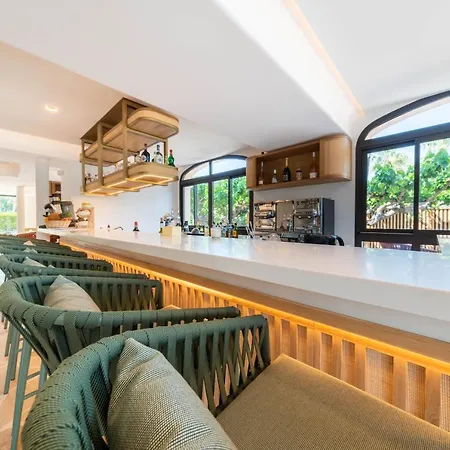 Hotell Brin D'azur - Tropez