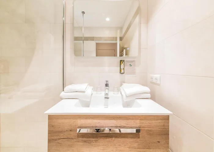 Brin D'azur - Tropez Szálloda 4*