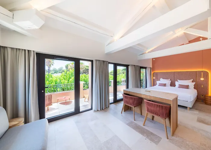 Brin D'azur - Tropez Szálloda 4*